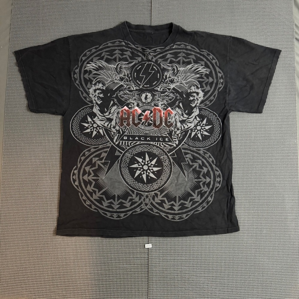 AC/DC Black Ice Graphic T-Shirt Mens Large Black Short Sleeve Rock Band Tee